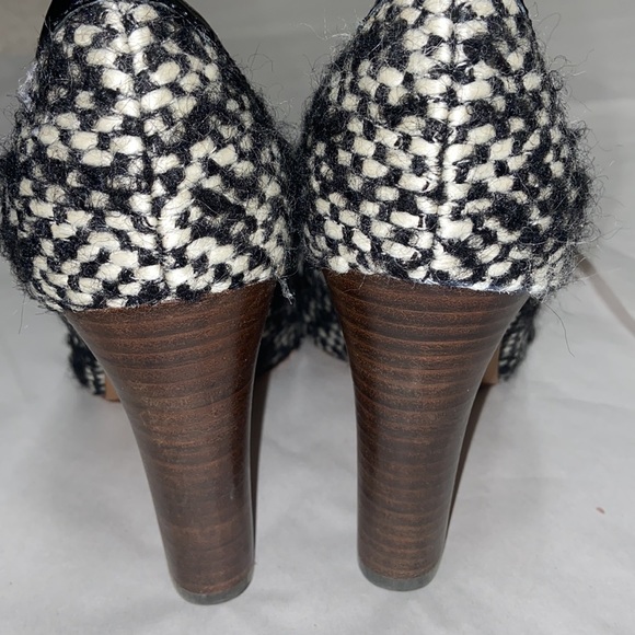 Coach knit and leather heels size 7.5 - Picture 4 of 9